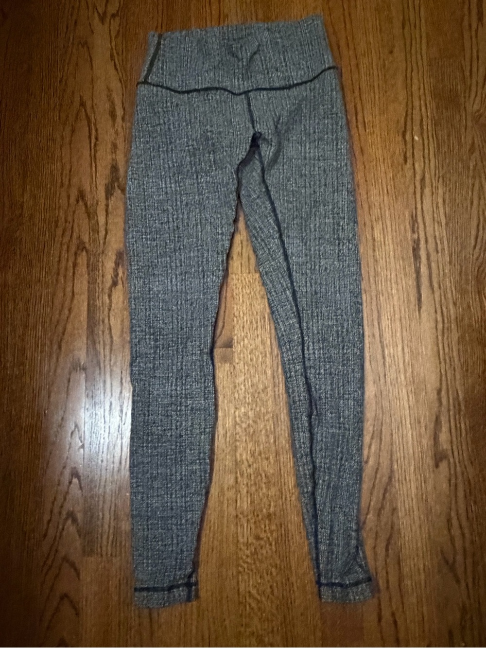 Lululemon Gray Ribbed High-Waist Leggings size 2